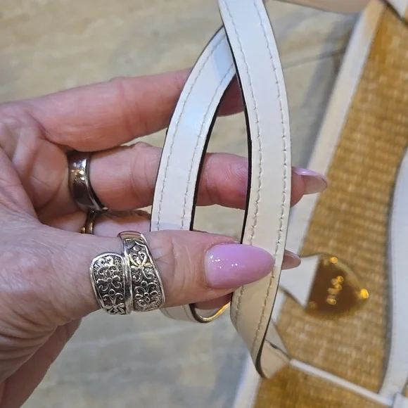 Lauren Ralph Lauren Vintage White/Tan Straw-like Shoulder Bag - Picture 8 of 16